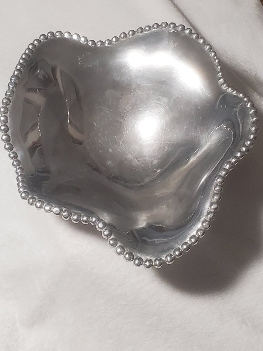 Mariposa silver metal sculpture bowl unique pearl design Vintage Brilliant